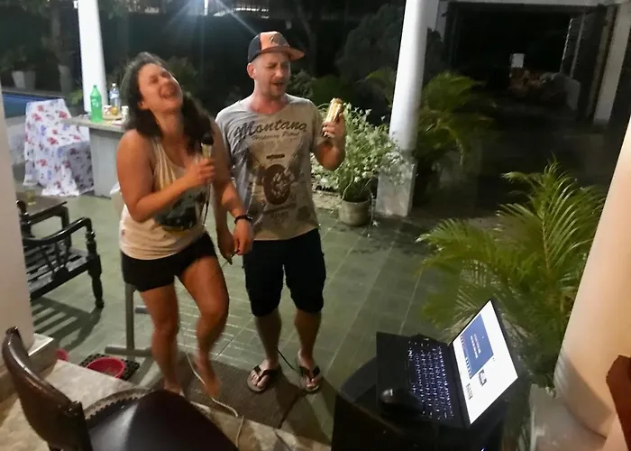 Kingz&Queenz - Negombo